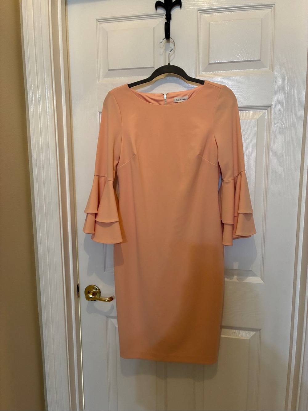 Calvin Klein Peach Tiered Bell Sleeve Sheath Dress, New Size 6.